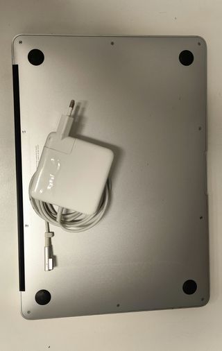 MacBook Air 13" - Portátil