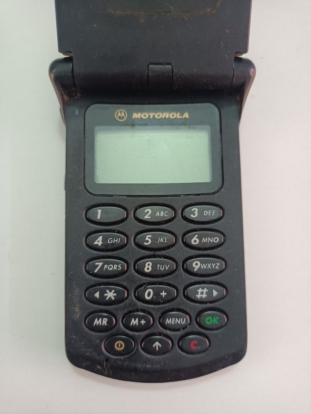 Motorola Startac Cellulare Vintage per amatori