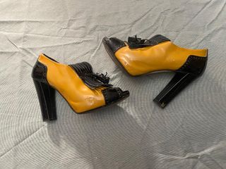 Zapatos tacón charol