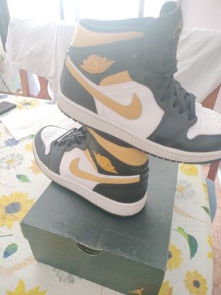 Zapatillas Jordan 1 Mid 42