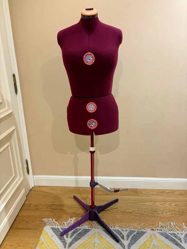 Maniquí costura ajustable