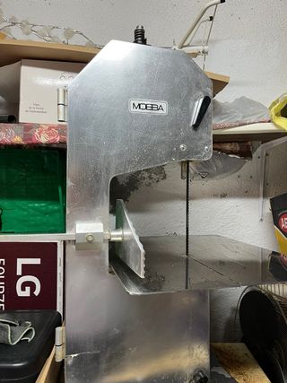 Máquina sierra Huesos MOEBA