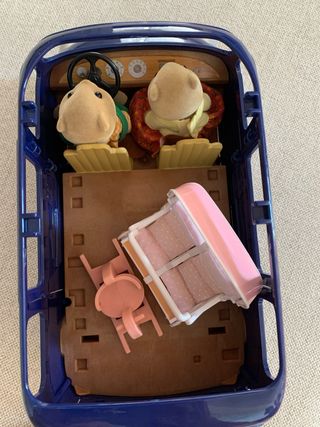 Coche Sylvanian Families sin muñecos