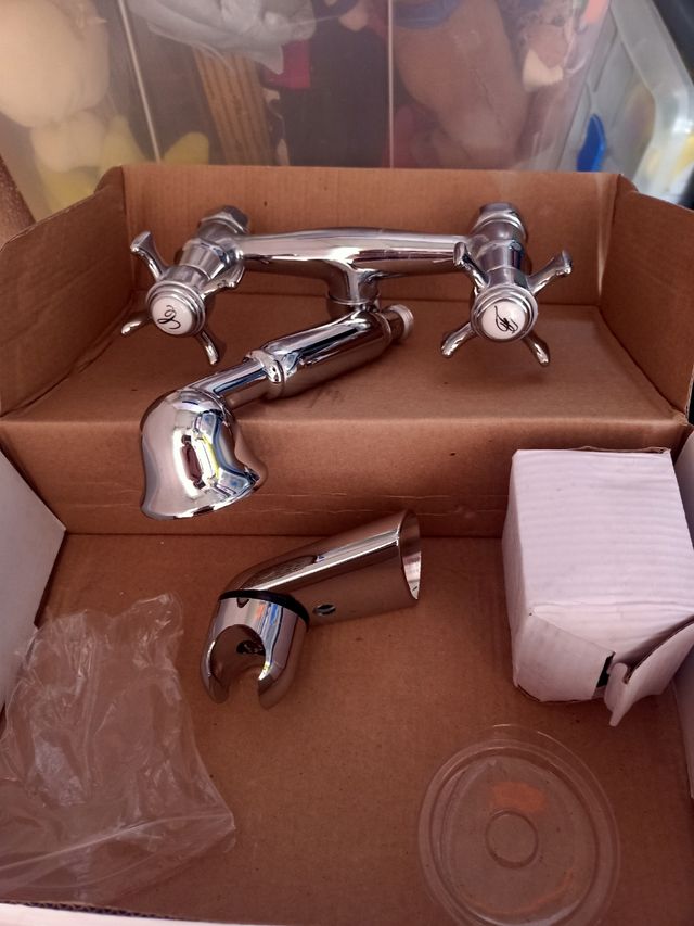 Griferia ducha Baño Cromado
Modelo Florentina