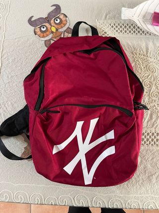 Mochila New Era roja