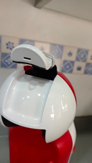 Cafetera Nescafé Dolce Gusto roja