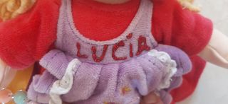 Muñeca Lucía + Libro