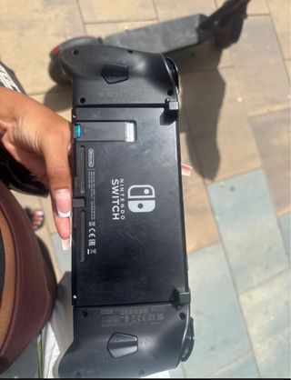 Nintendo Switch - Consola Portátil