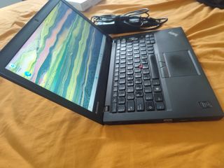 Portátil Lenovo Thinkpad x250
