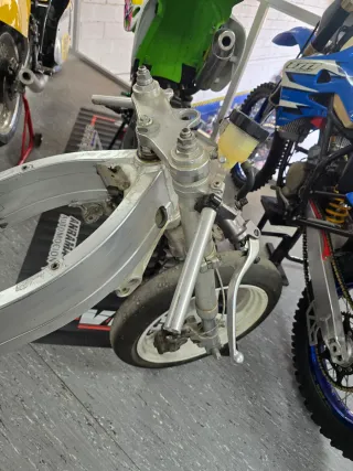 Chasis Suzuki RGV 250