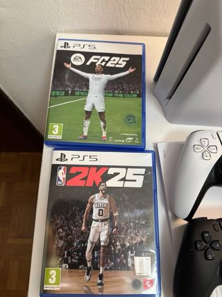 PS5 (PlayStation 5) Blanca + 2 juegos