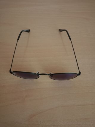 gafas de sol azul redondas