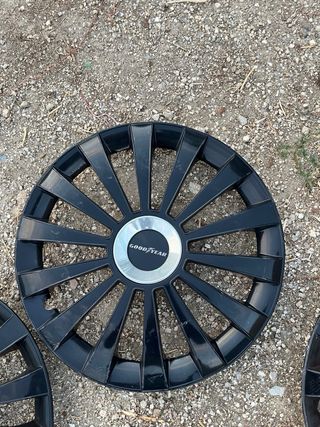Tapacubos Goodyear 14" 