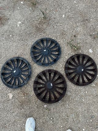 Tapacubos Goodyear 14" 