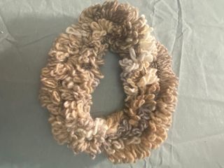 Bufanda tejida a mano - beige, marrón