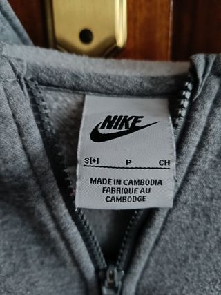 Sudadera gris Nike niña