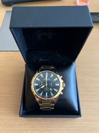 (2) Relojes Skyline Cronógrafo Dorado y plateado 