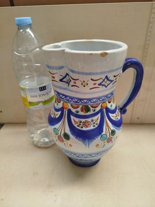 Jarrón cerámico azul y blanco vintage 