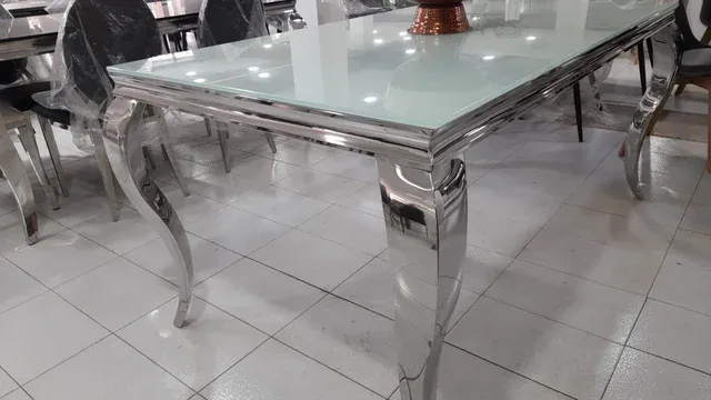 MESA DE DISEÑO VANGUARDIA BLANCA O NEGRA