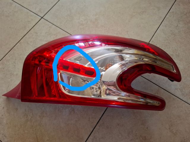 Fanale posteriore Peugeot 208