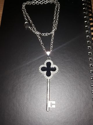 Collana con Chiave Argento e Nero