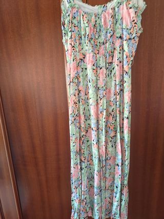 Vestido Zara midi floral
