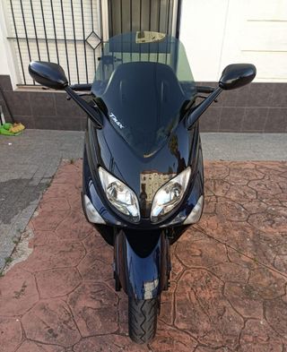 Yamaha T-Max 500 - Scooter
