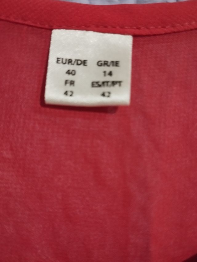 Blusa rosa sin mangas