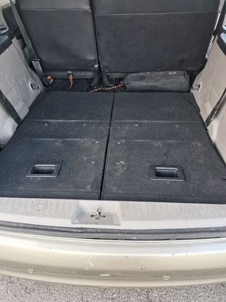 Mitsubishi Grandis 2008