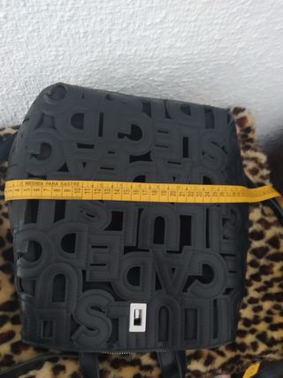 Mochila Desigual negra
