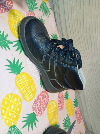 Zapatos seguridad - Punta reforzada