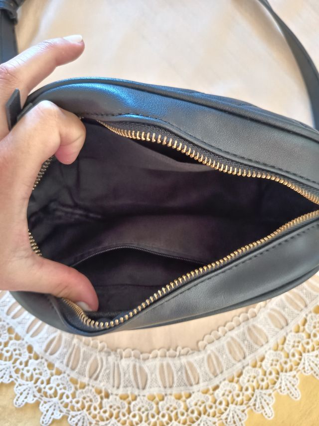 Borsetta nera tracolla