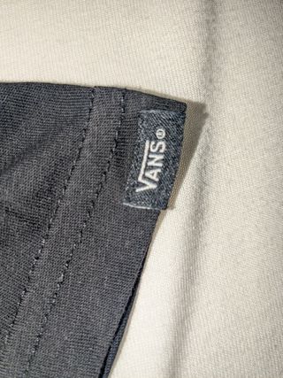 Camiseta Vans negra