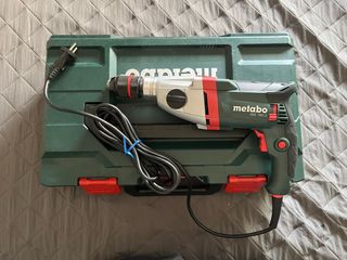Taladro percutor Metabo 