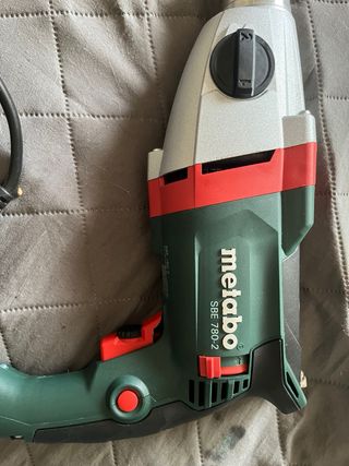 Taladro percutor Metabo 
