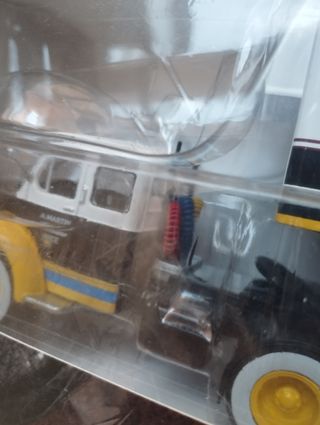 Camión berliet tr10 m figrorifico interflora