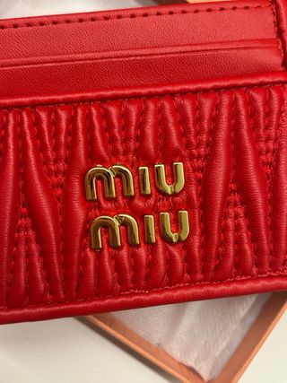 Portacarte rosso Miu Miu