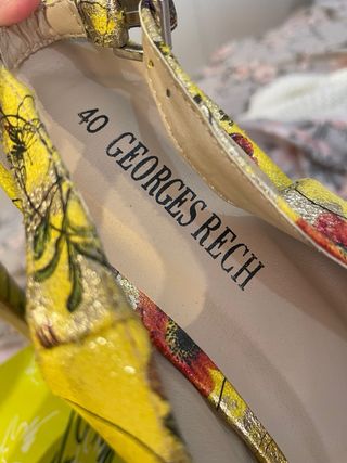 Tacones Georges Rech amarillos