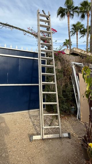 Escalera aluminio extensible
