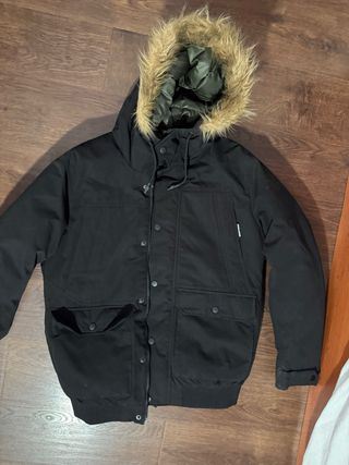 Abrigo negro jack and jones