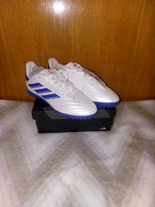 Zapatillas Adidas, talla 38