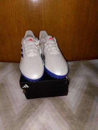 Zapatillas Adidas, talla 38