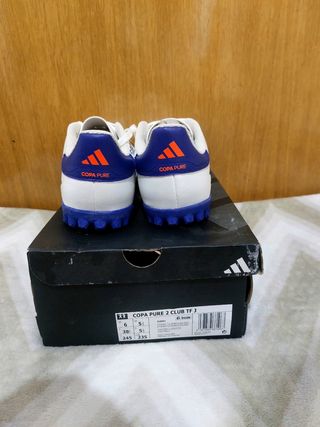Zapatillas Adidas, talla 38
