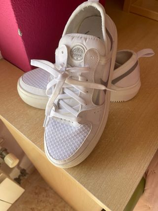 Zapatillas Nike blancas