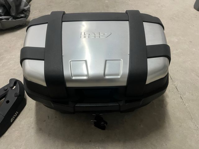 Top Case Givi Trekker 52 