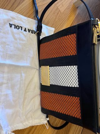 Bolso Bimba y Lola - Negro, Naranja y Blanco 