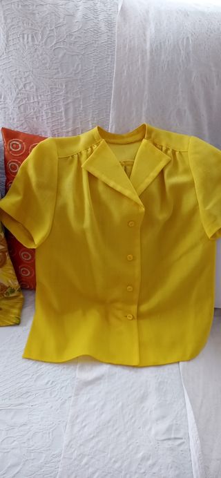 Chaqueta y blusa vintage