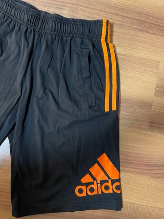 Shorts Adidas negros