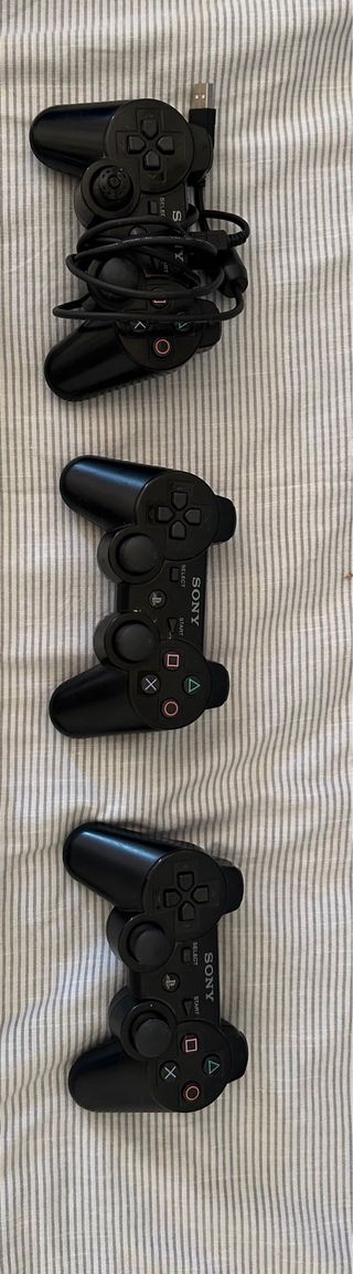 PS3 (PlayStation 3) - 3 controller e giochi