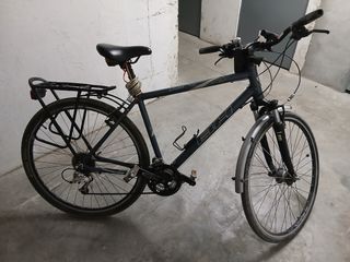 Bicicleta BH Cambridge 700